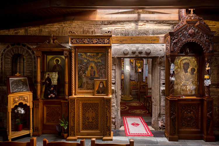 Church of Panagia Katholiki 9