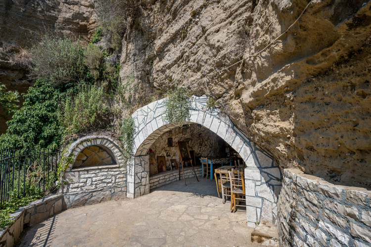 Panagia tou Varkou Cave 13