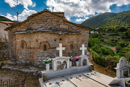 Church of the Holy Trinity of Divri 1