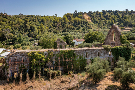 Μονή Ίσοβας 5